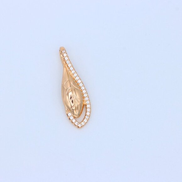 "Elegant Rose Gold Leaf Pendant with Crystal Accents, XPPT1581 - Picture 10 of 13
